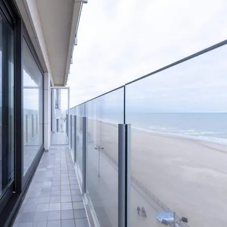 With Balcony In Apartment *